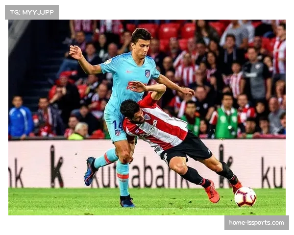 毕尔巴鄂竞技三次传递打穿马竞肋部防线